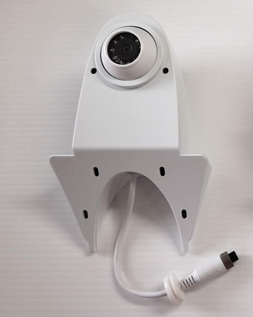 Transporter-Rückfahrkamera mit Nachtsicht und Kugelkopffassung für Kleintransporter in weiss